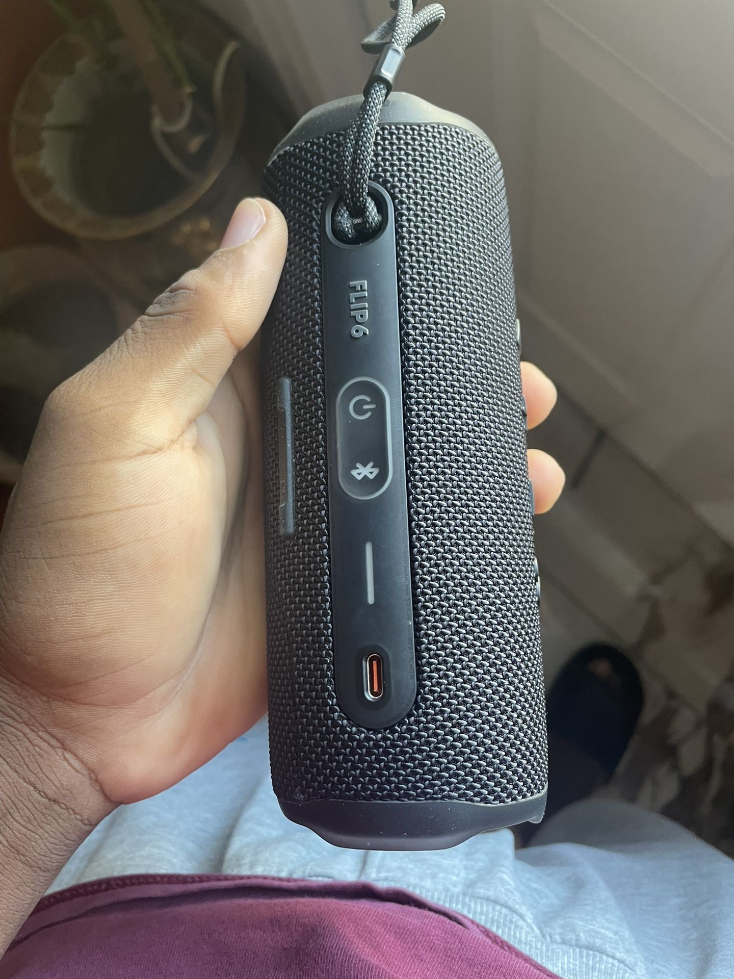 JBL Bluetooth Speaker — Cheap Deal, Ready to Use!