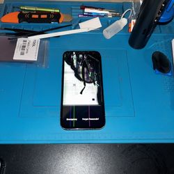 Cracked iPhone Screen? Fix It for Less (Budget Option Available)