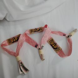 VIPs & Ga's. 
