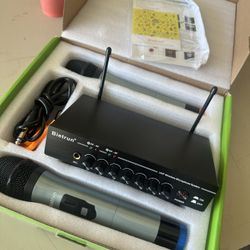 Dual Wireless Microphone Setup  