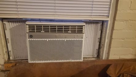 GE 12,000 BTU Smart Electronic Window Air Conditioner