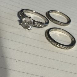 Engagement Ring And Wedding Ring Size 5