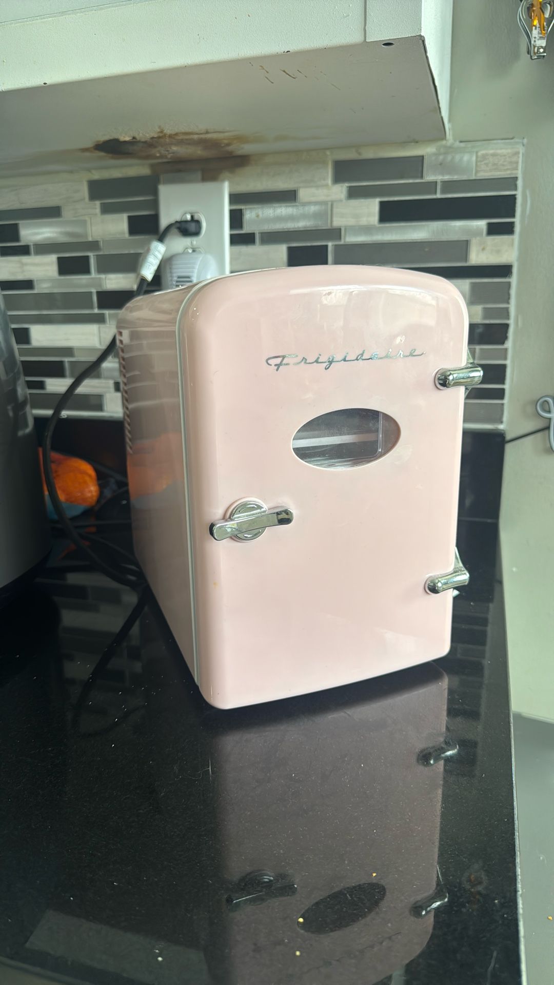 Mini Skincare Fridge 