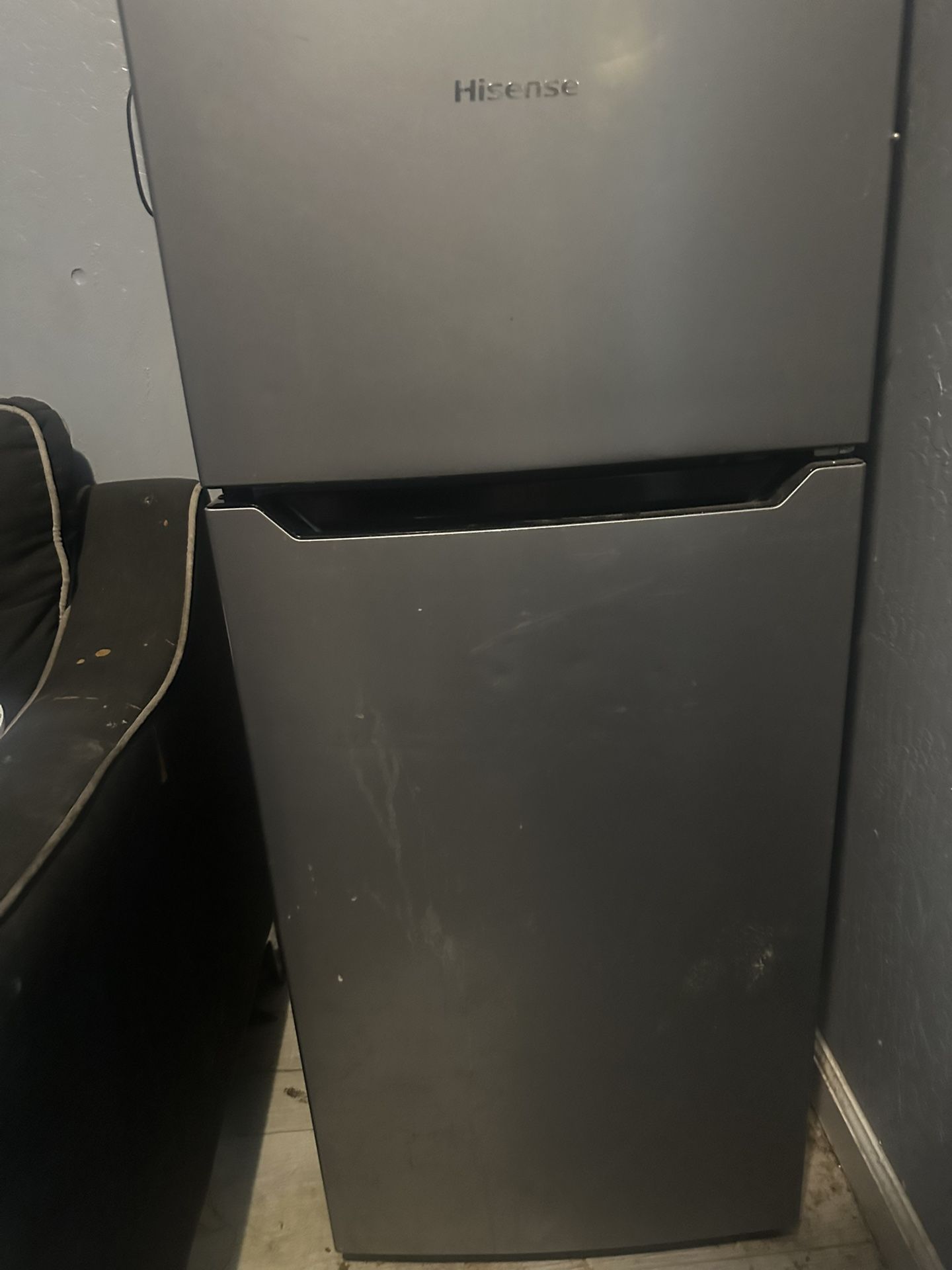 Mini fridge