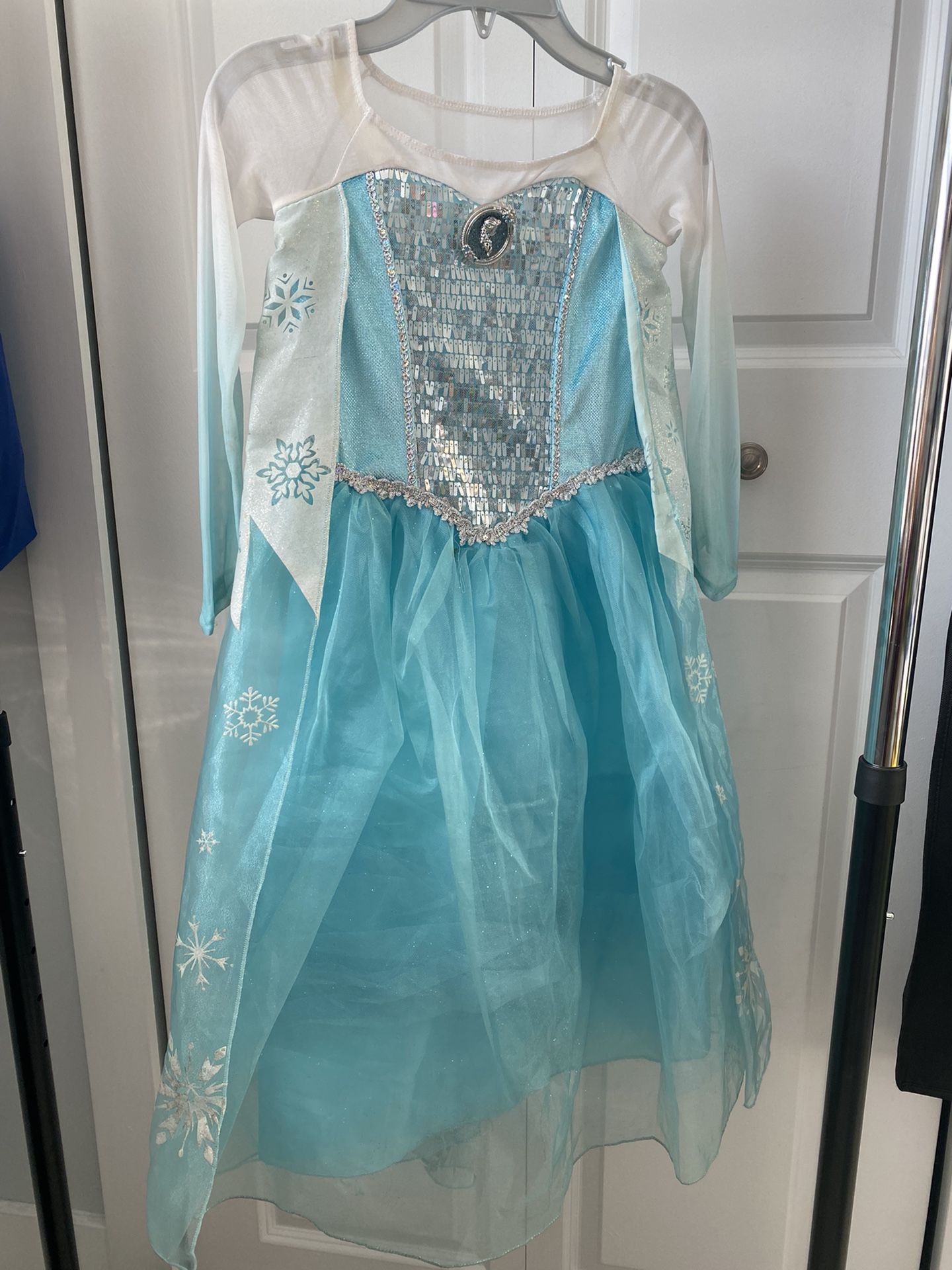 Disney Frozen Elsa Dress / Size 5/6