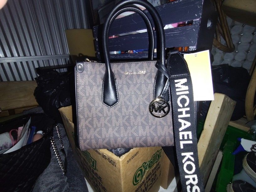 MICHAEL KORS PURSE