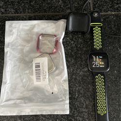 Fitbit versa 2 Excellent Condition With Charger And Band And 2 Hard Covers 