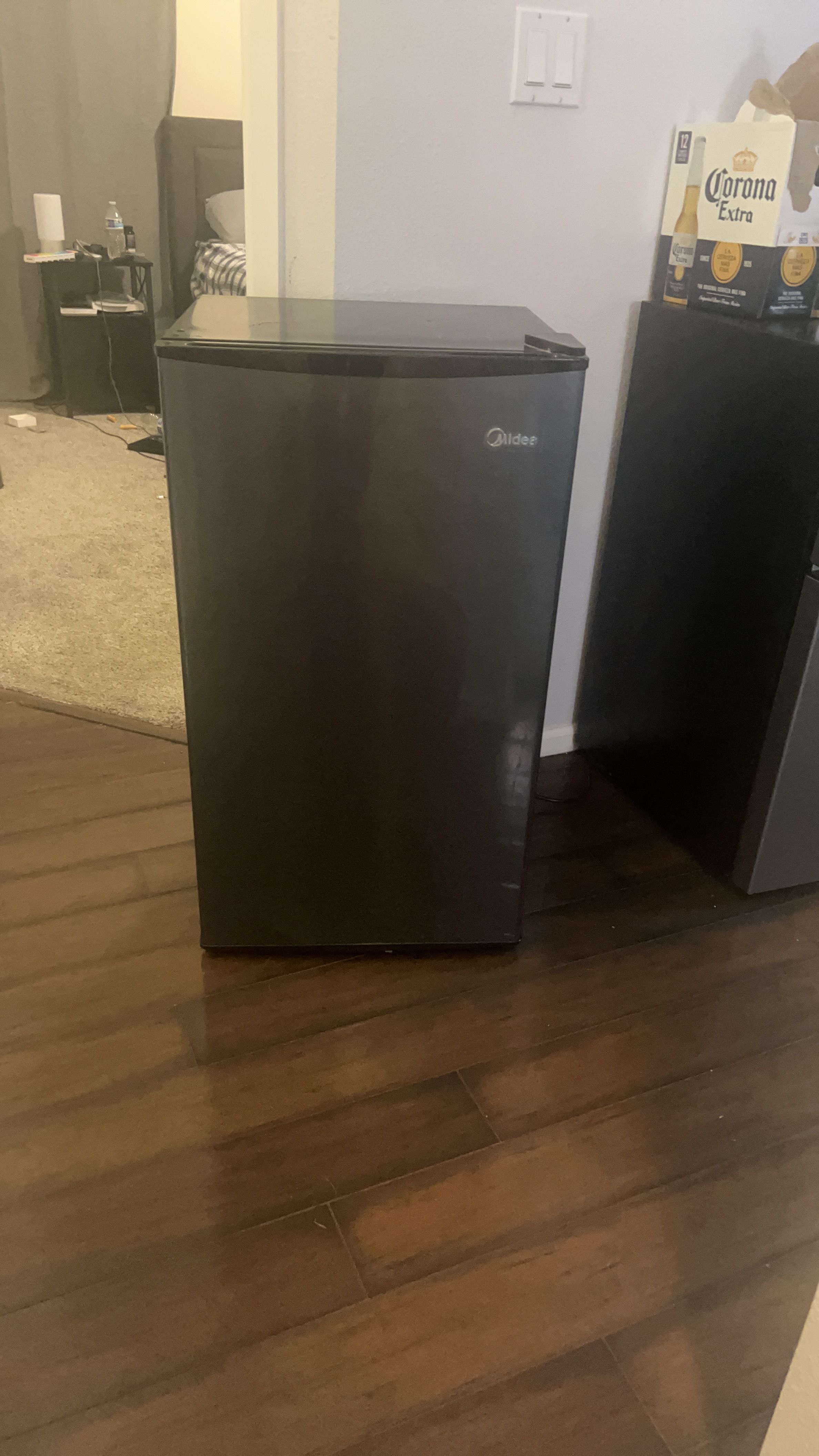 Midea silver Mini Refrigerator
