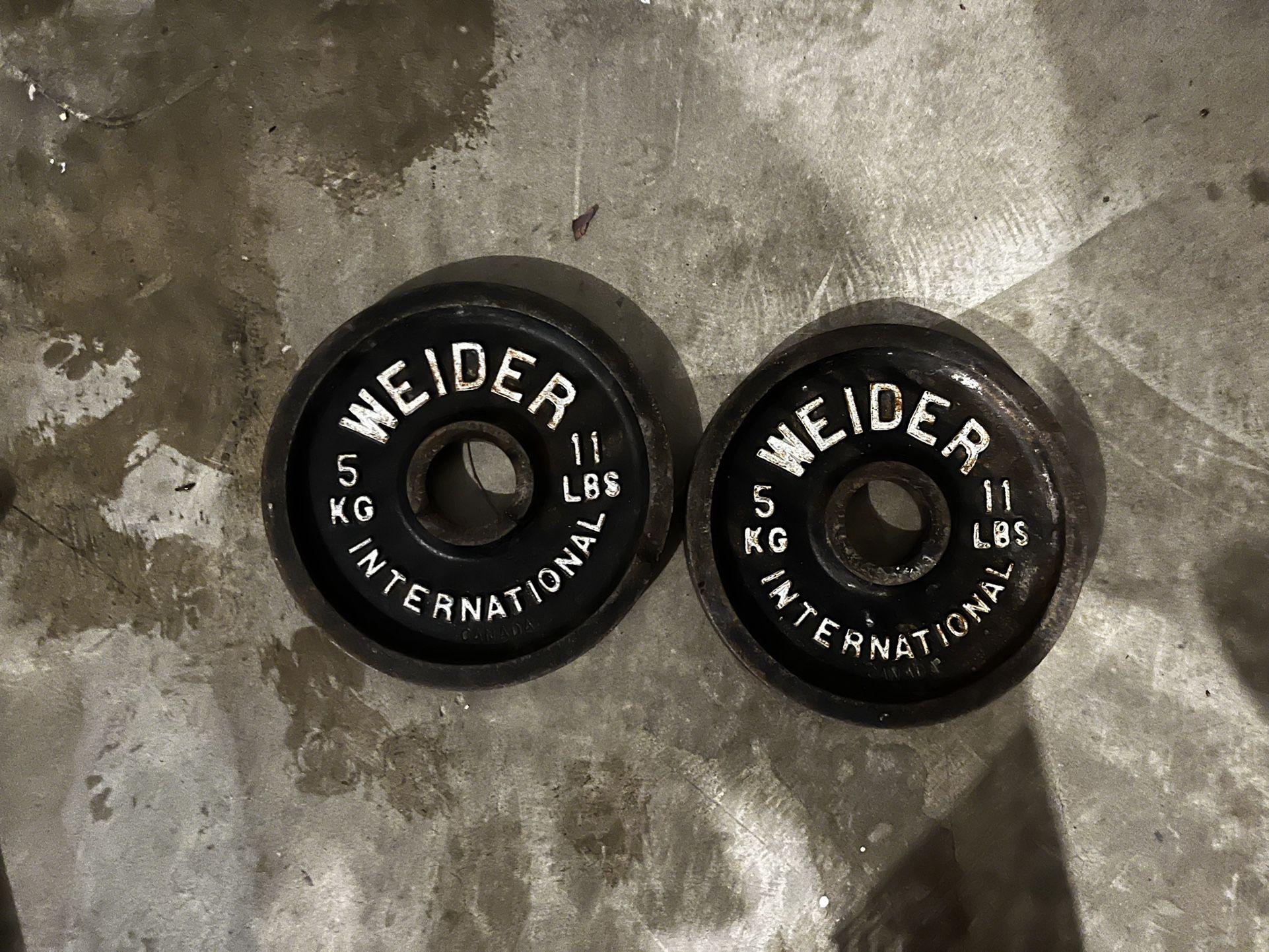 Weight Plates 11lb X 2