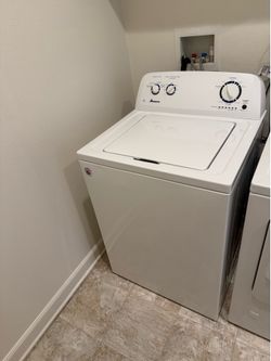 Washer and dryer set