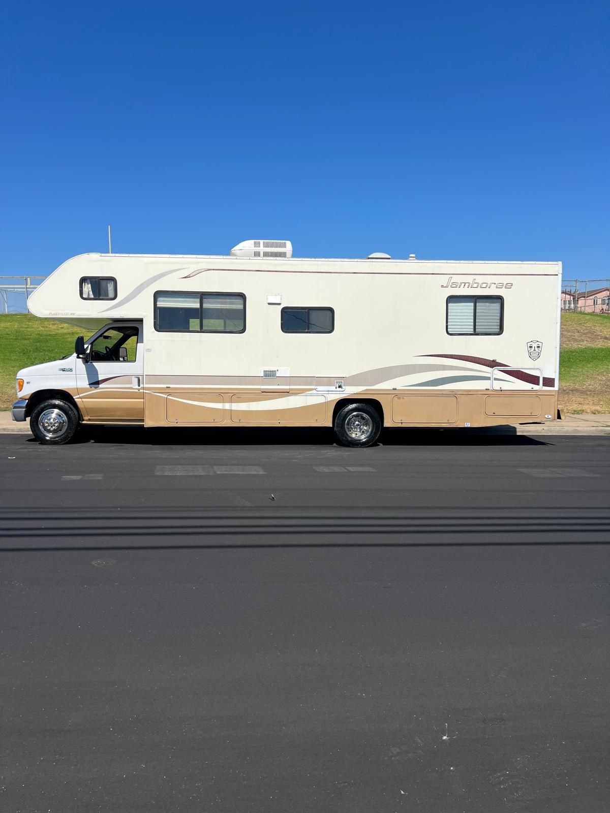 1999 Ford E450 RV for Sale in Lincoln Acres, CA - OfferUp