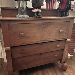 Wood Dresser