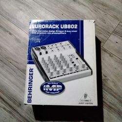 Eurorack UB802 Mixer 