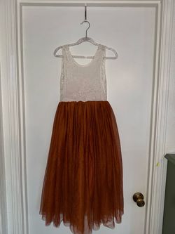 2Bunnies Girls Flower Girl Dress Size 6 – Rust Orange & Ivory Lace Maxi – $25