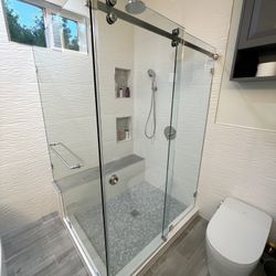 Foamless Shower doors