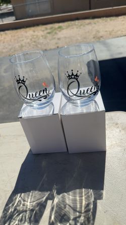 Queen Glass Wine Cups