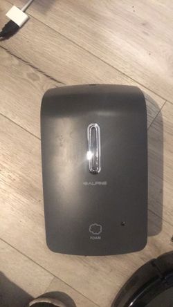 Automatic soap dispenser