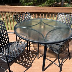 Vintage Brown Jordan Tamiami Patio Set