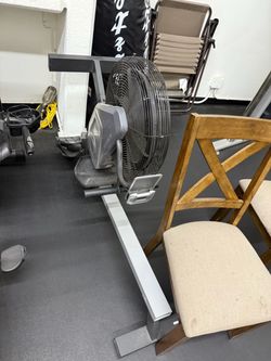 Gym Equipment Row Machine & Sit down Bike