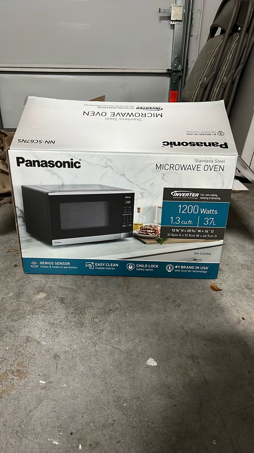 Great Microwave For Sale - Barely Used