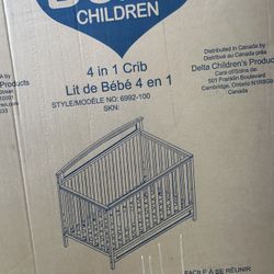 4 In 1 Baby Crib