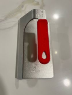 Winco Steak Weight, 7-1/2" X 4", 2LBS, 18/8 SS, Red Silicon Sleeve, NSF (New)