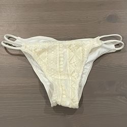 Xhiliration Swim NWT Lace Bikini Bottom, M