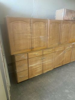 Kitchen. Cabinets