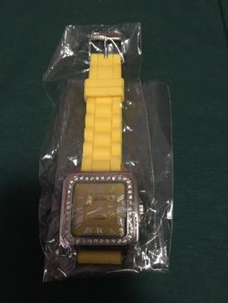 Bright yellow/silver watch. (New)