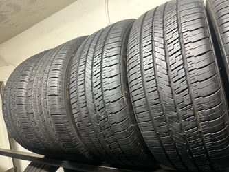 SET OF TIRE 245 45 18 GOODYEAR 85% LIFE