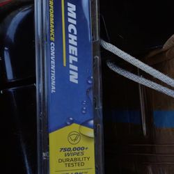 Michelin Windshield Wipers Brand New Pair