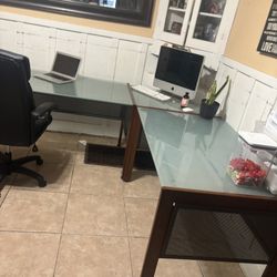 L Shaped Desk