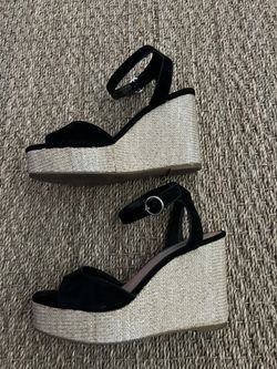 Steve Madden Wedge Shoes - Size 6 : Worn Once