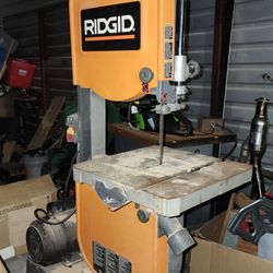 Rigid 14" Band Saw