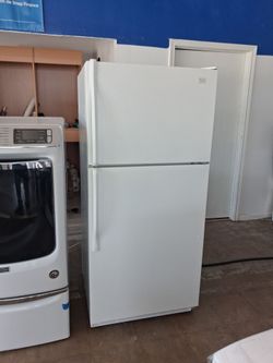 REFRIGERADOR WHIRLPOOL...