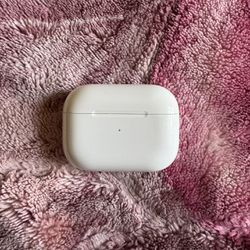 Airpods pro 1st gen charging case and 1 airpod