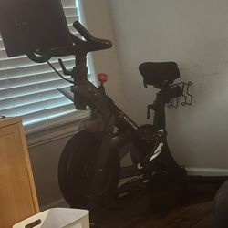 Peloton Bike