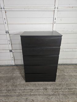 5-Drawer Dresser, Good Conditions ๐, Black Color, Measurement: W 27.5" ร D 15.5" ร H 44"