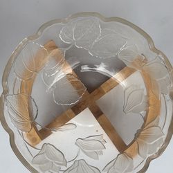 Glass Serving Bowl With Wood Base