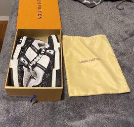 LV tracks