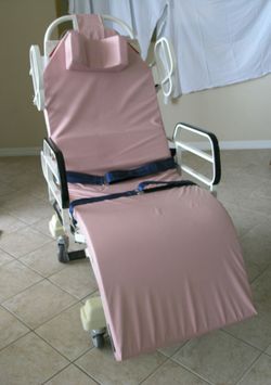 WY East Medical Totalift II Transport Chair