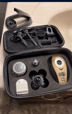 Freedom Grooming Kit + Travel Case And Charging Dock