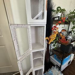 Rolling Shelf/Cabinet