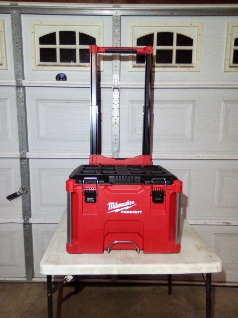 Milwaukee Packout Rolling Tool Box New