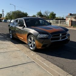 2014 Dodge Charger SE