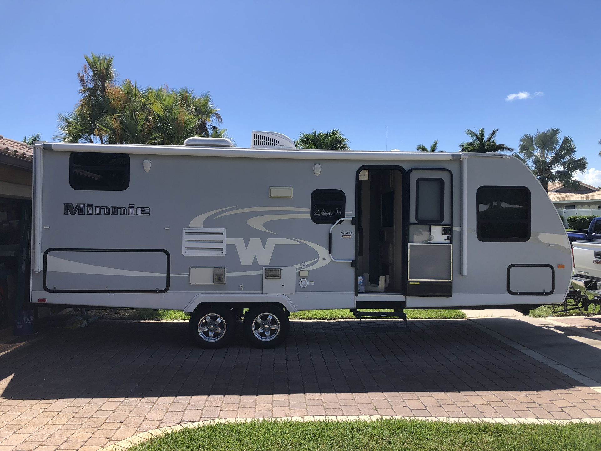 2017 Winnebago Minie 2455BHS