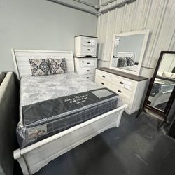 4 Pc Queen Bedroom Set