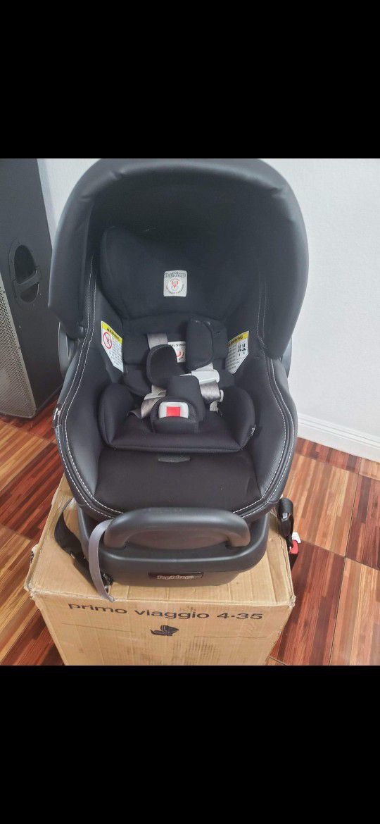 Peg Perego Infant Car Seat 