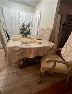 FREE DINING TABLE