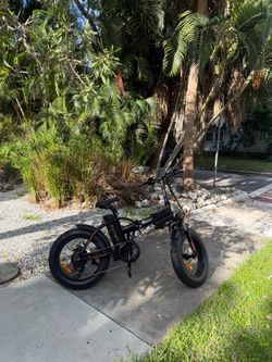 Bistro Folding Fat Tire Electric Bike